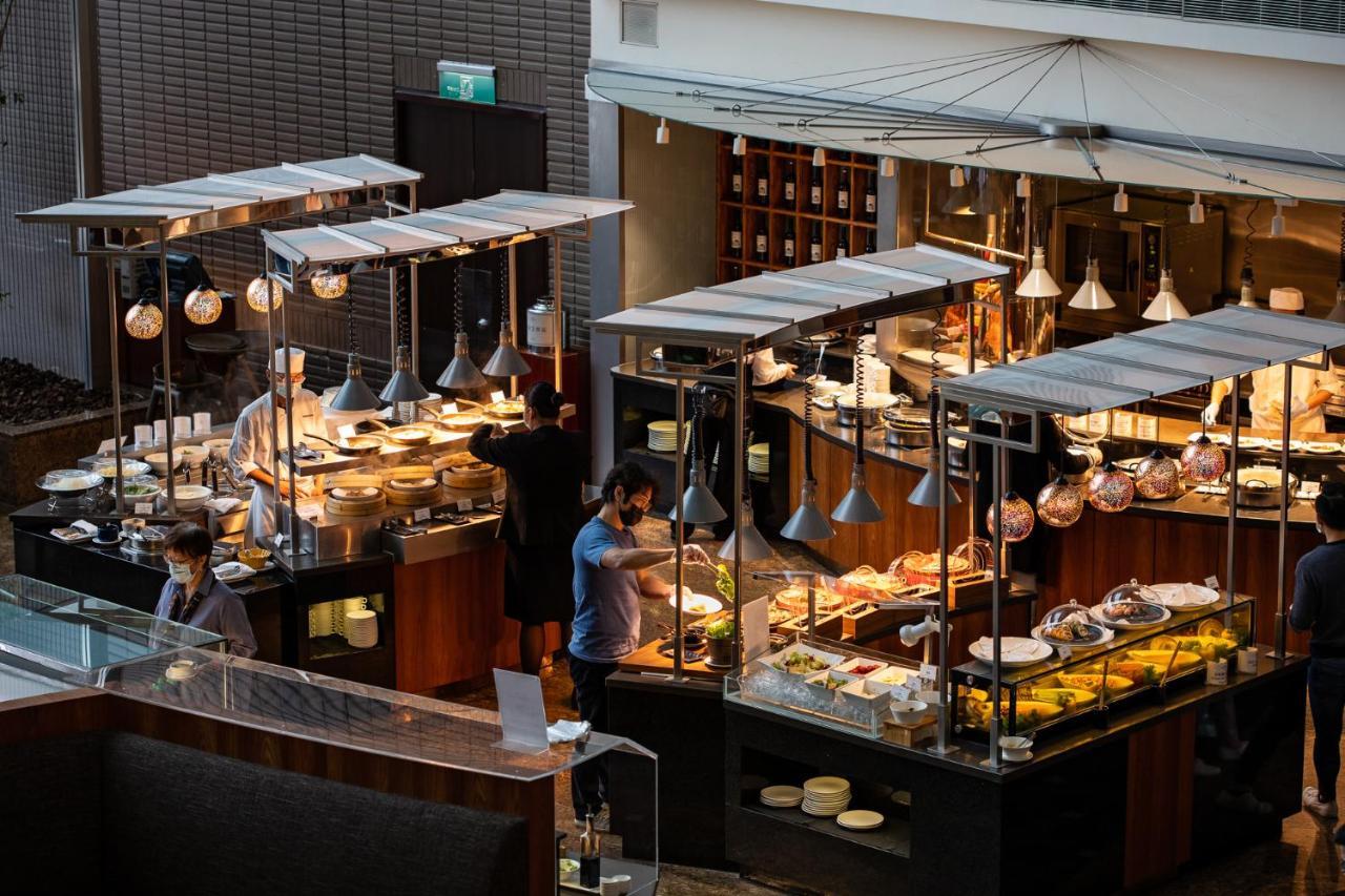 Ambassador Hotel Hsinchu Zewnętrze zdjęcie A buffet at a hotel