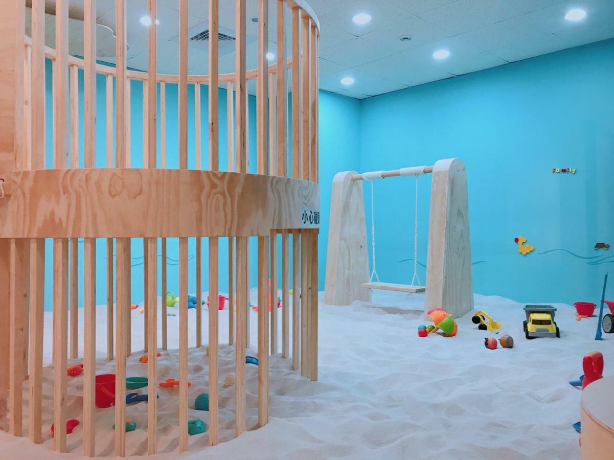 Ambassador Hotel Hsinchu Zewnętrze zdjęcie The Children's Museum of Oakville