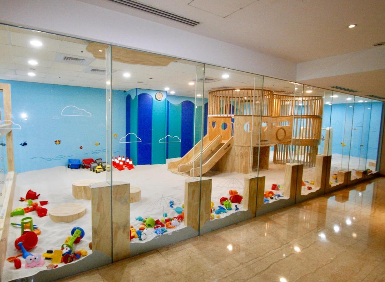 Ambassador Hotel Hsinchu Zewnętrze zdjęcie The Children's Museum of Oakville